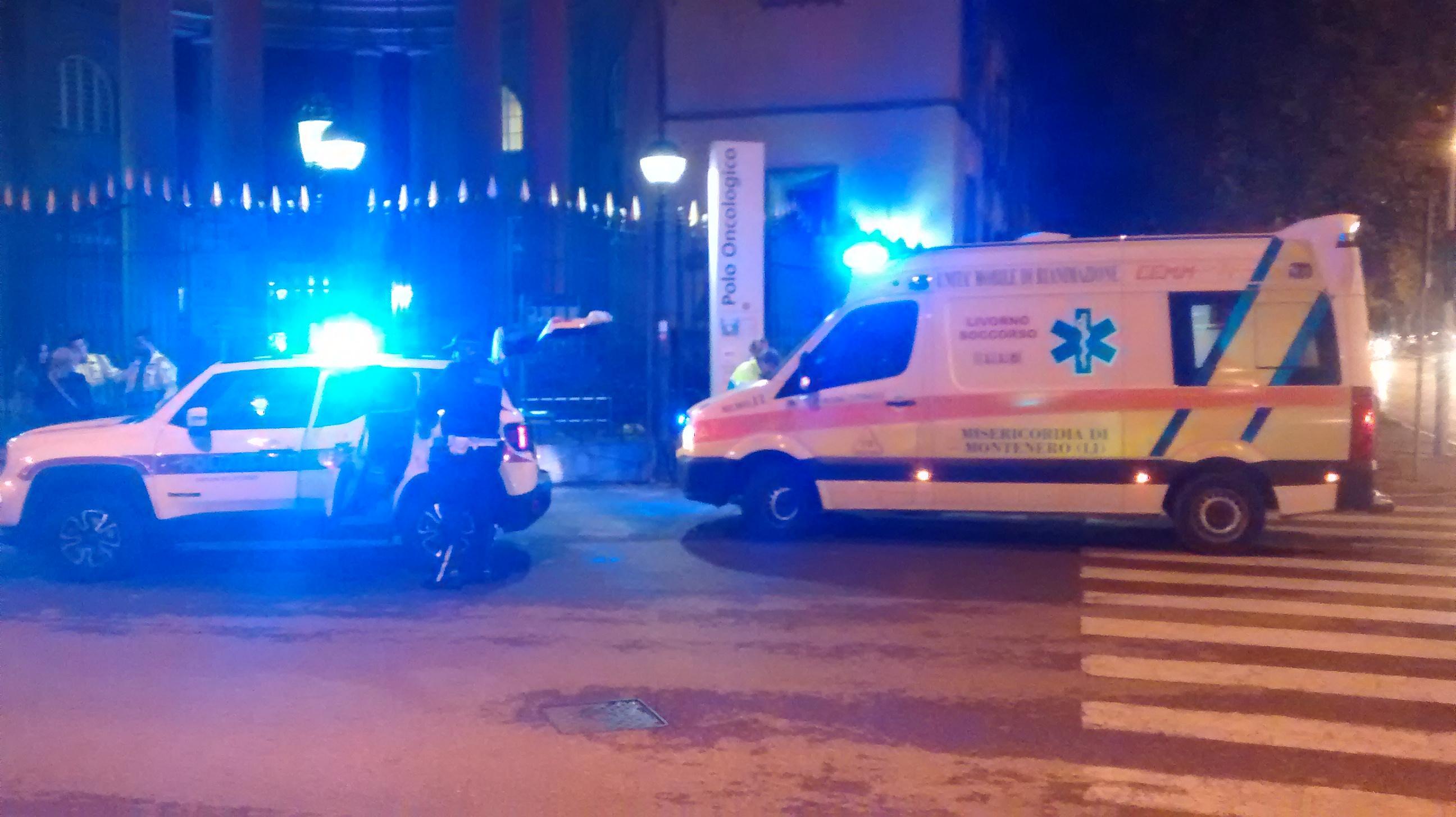 Tre ambulanze per due feriti