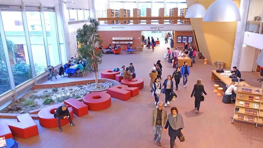 Oltre trecento aspiranti scrittori al festival dei libri che leggeremo