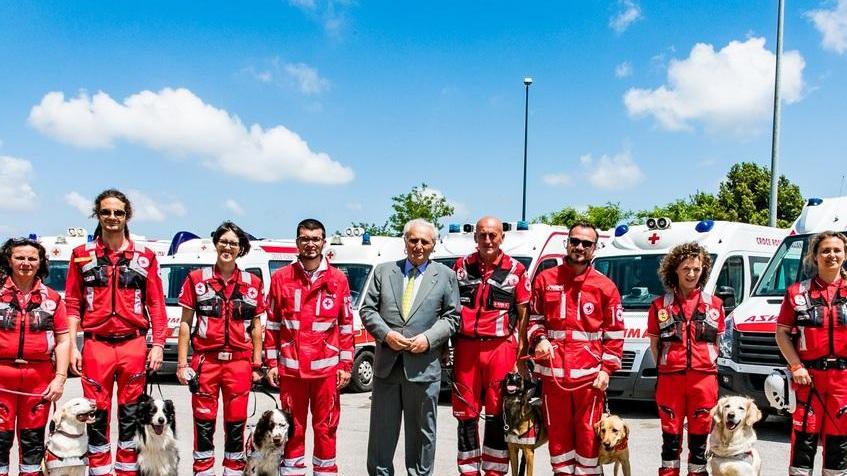 La Croce rossa e il presidente Hubert Corsi