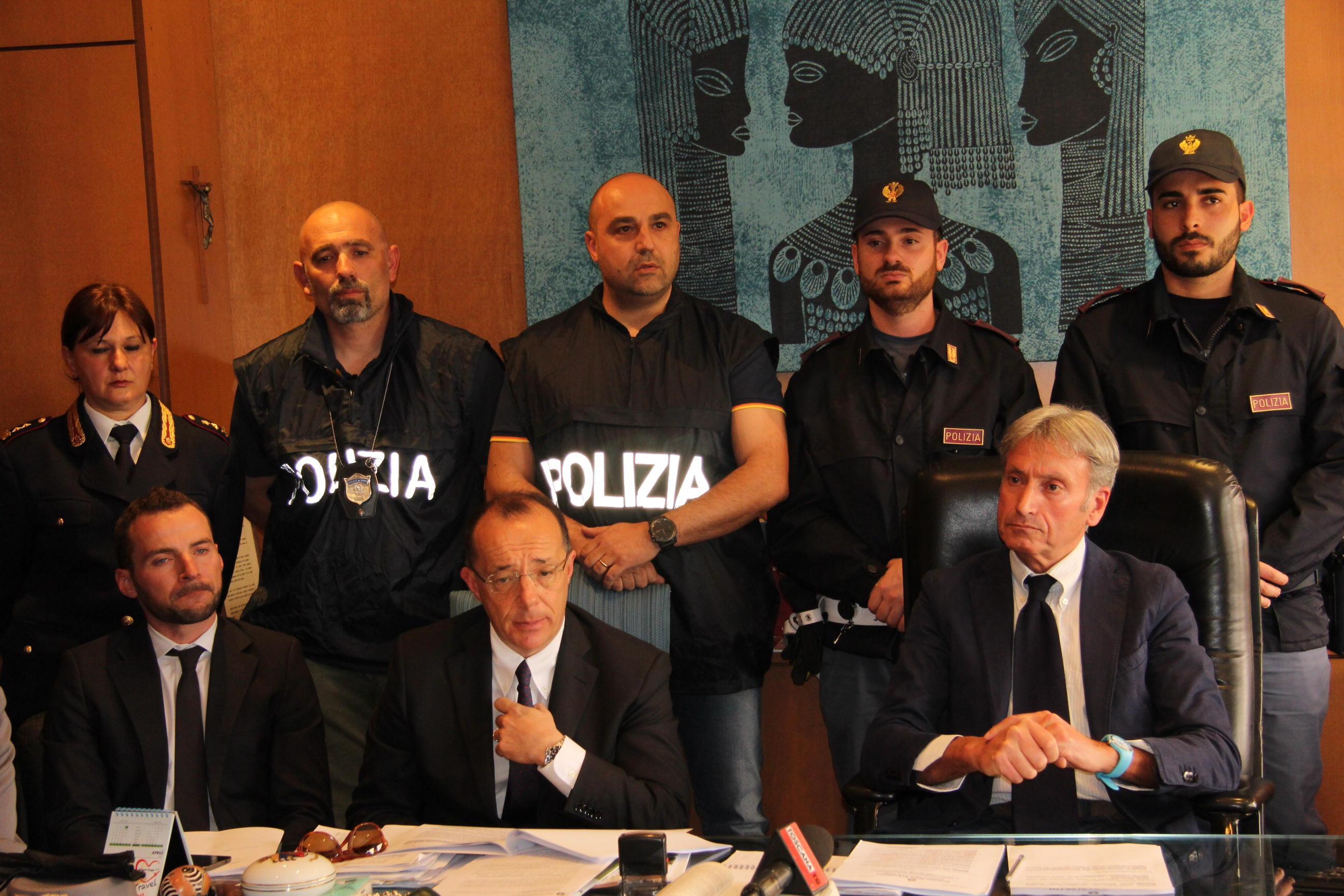 La conferenza stampa dell'inchiesta sul caporalato