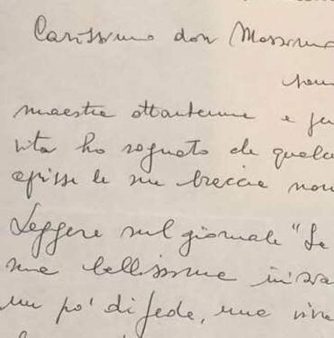 Anziana maestra scrive «Grazie don Massimo per la tua generosità»