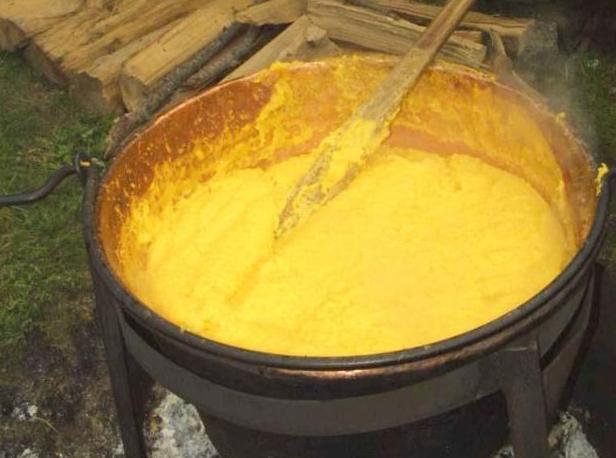 Basso Veronese in tripudio Viene celebrata la buona polenta 