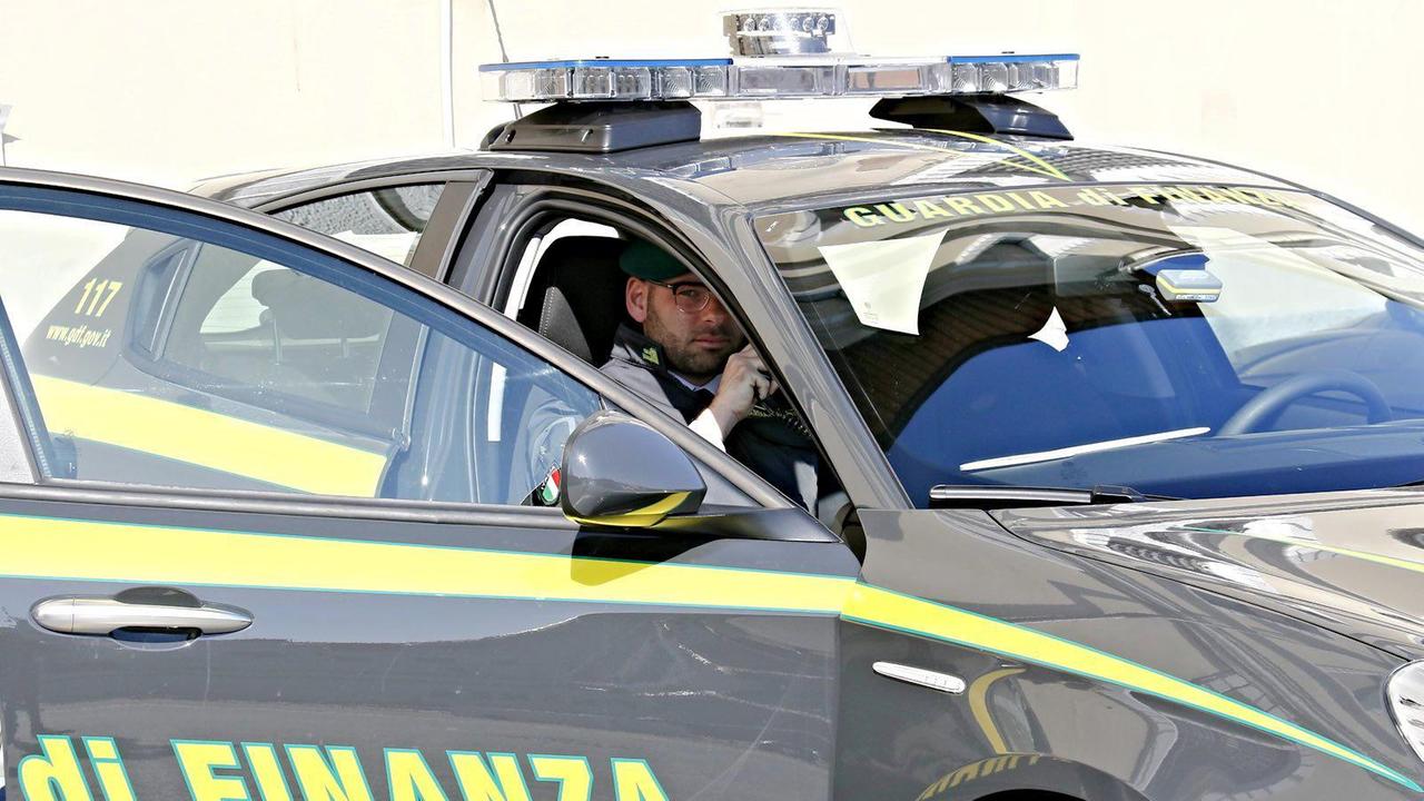 La guardia di finanza in azione