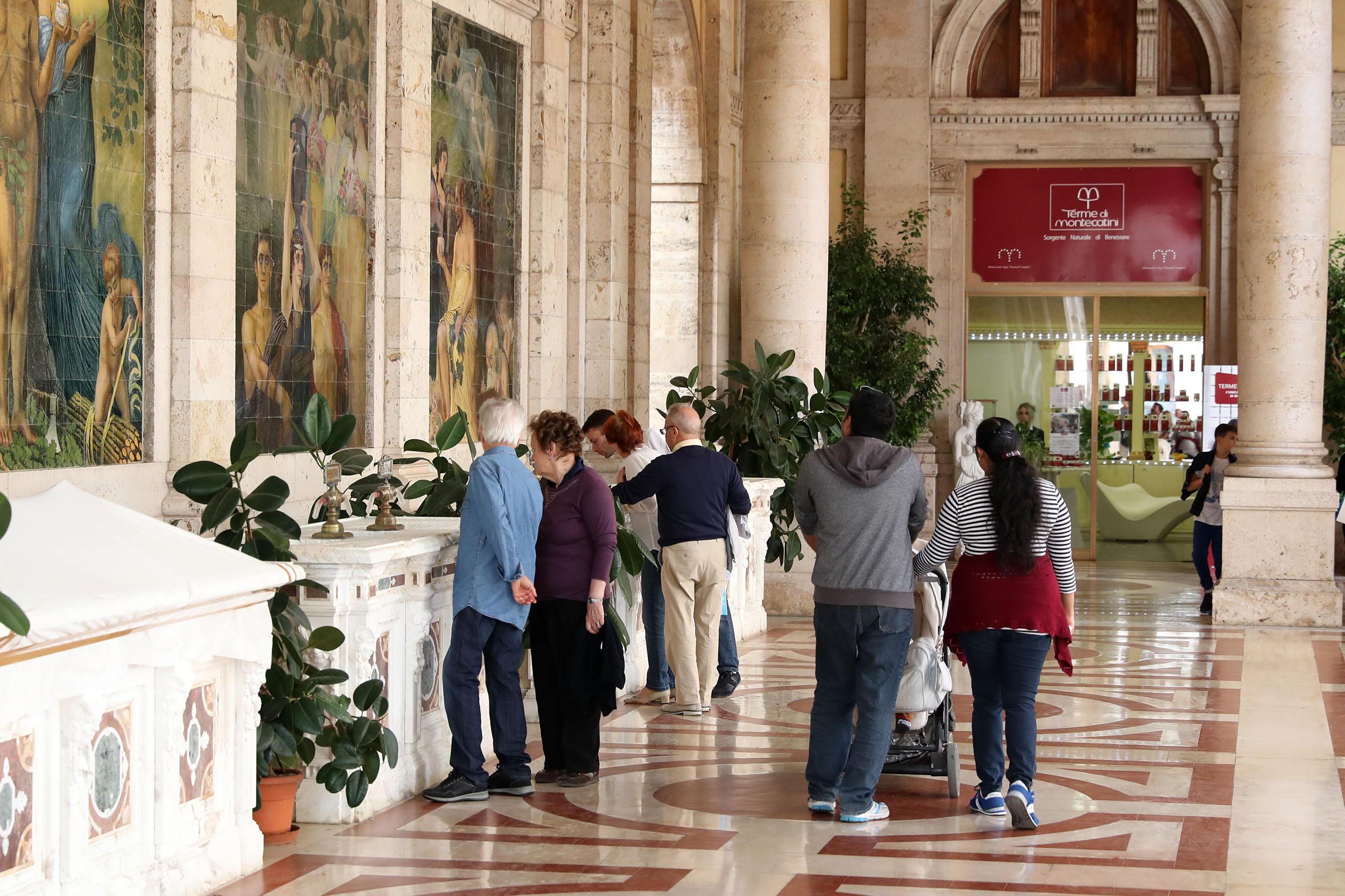 Sul turismo finora ricette contrastanti 