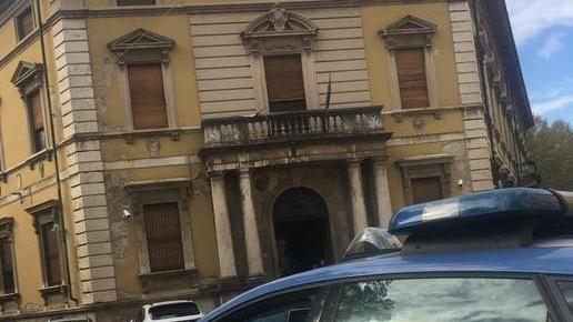 Agli arresti domiciliari andava a rubare nelle ore di permesso