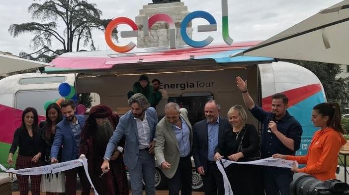 Enel Energia celebra in piazza il genio di Leonardo da Vinci