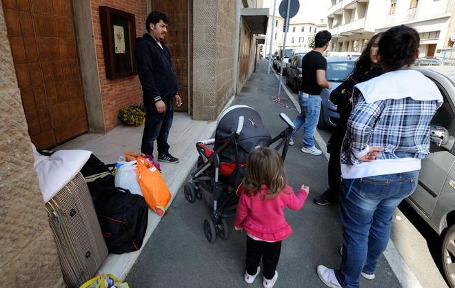 «O ci danno un posto o ne occupiamo uno» 