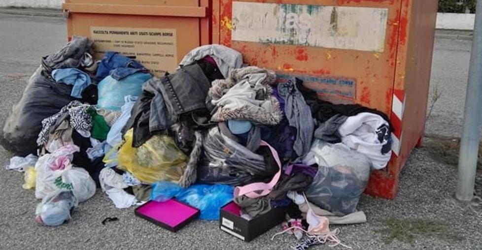 Ancora rifiuti abbandonati