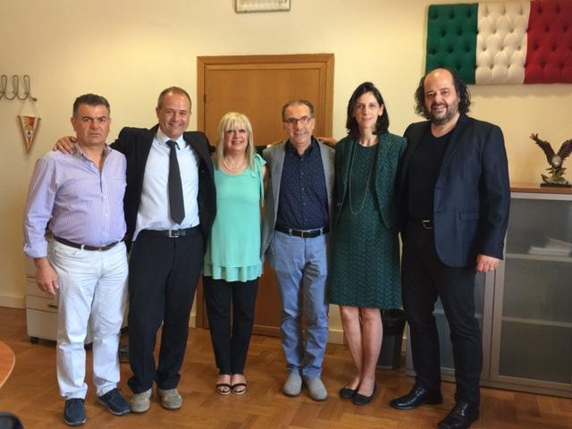 La giunta di Quarrata, al centro il sindaco Marco Mazzanti