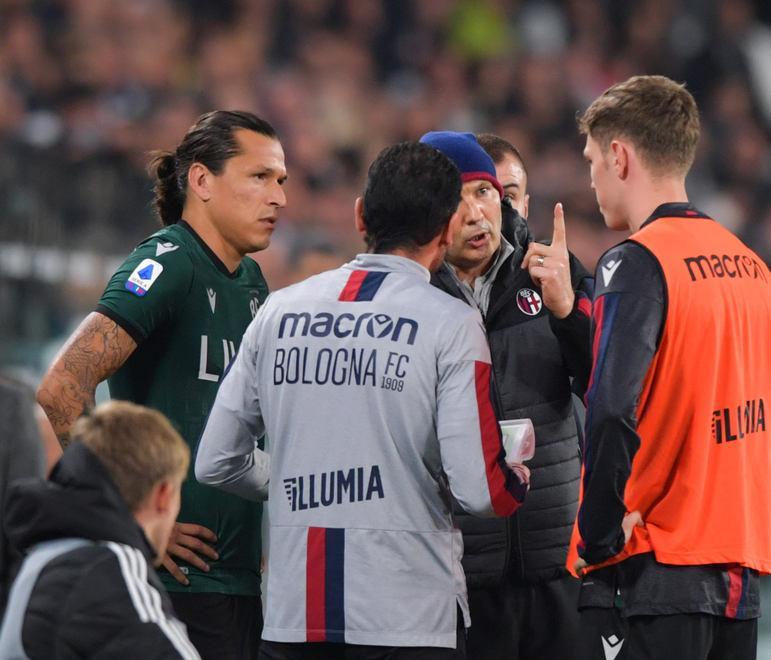 Ronaldo-Pjanic la Juve vola ma il Bologna nel finale va a un passo dal pareggio 