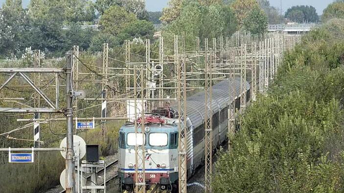 Principio d’incendio al treno dei leghisti diretti a Roma