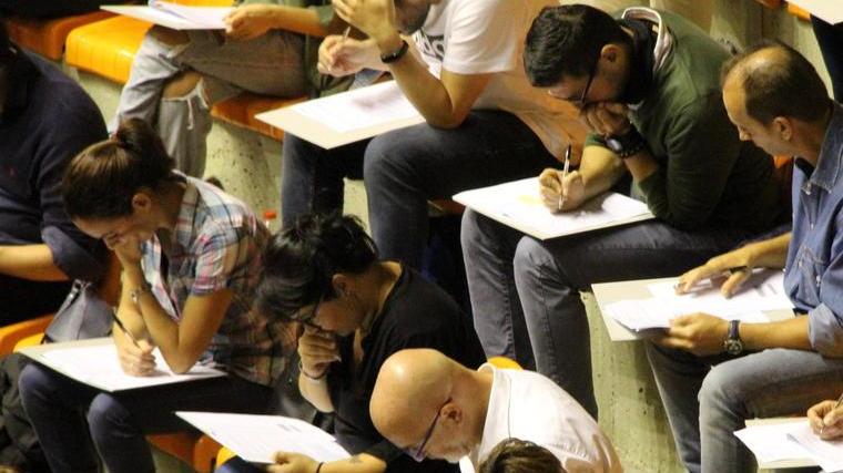 Si candidano in 240 per 8 posti da operaio specializzato in Comune