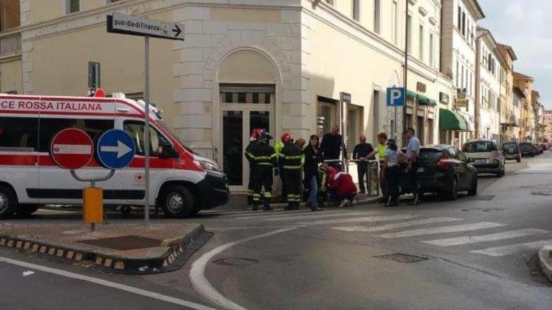 Un 67enne investito sulle strisce