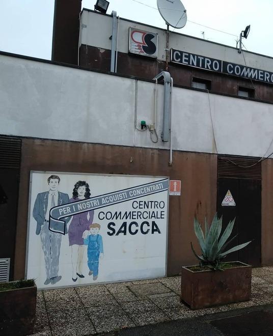 Polo commerciale all’ex Corni «Il Centro Sacca è a rischio» 