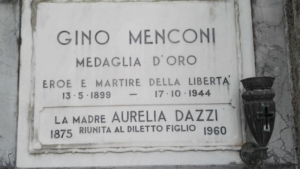 Nemmeno un fiore sulla lapide del partigiano Gino Menconi