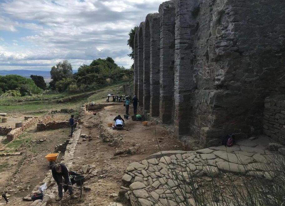 Le Logge e la strada basolata Grandi progetti nati insieme 