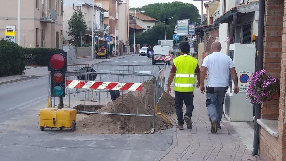 La rottura del tubo dell’acqua fa saltare l’erogazione del gas