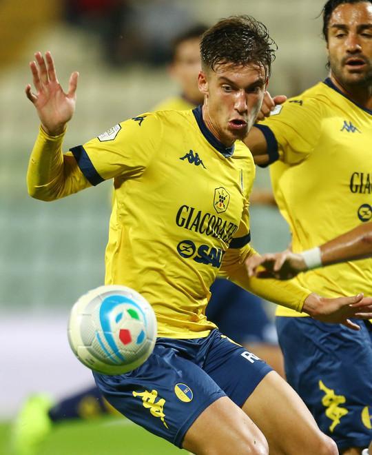 Stefanelli: «Bisogna rifarsi nella sfida contro il Carpi»