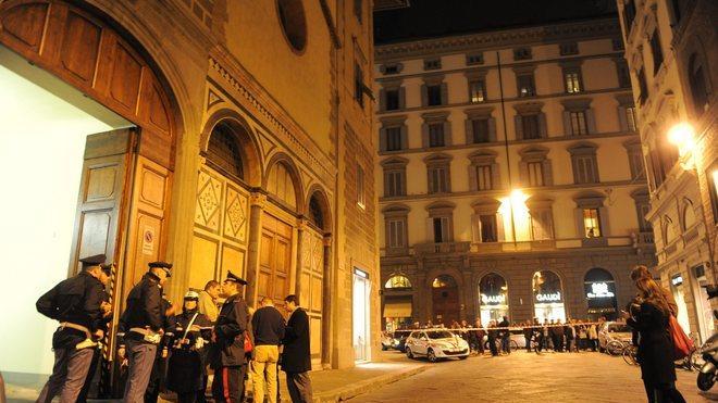 Pedofilia, perquisizioni a carico di un sacerdote
