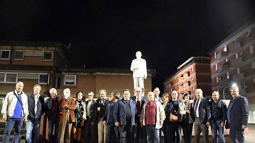 Lucio Barani ricorda Bettino Craxi “aullese”