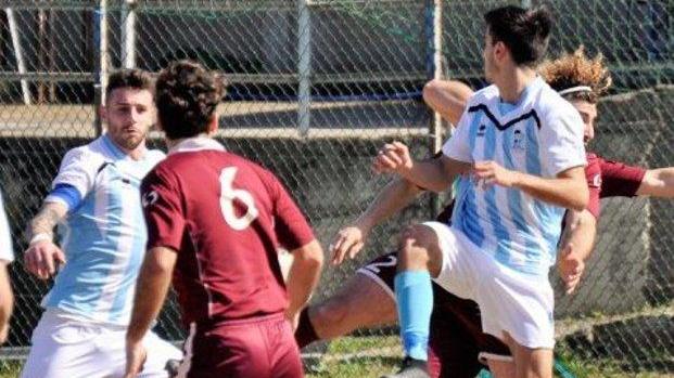Stasera al Marianelli derby in notturna Salivoli-San Vincenzo