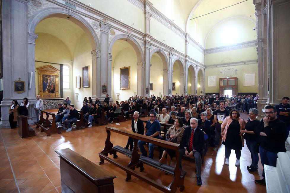 L’ultimo saluto al musicista Basili
