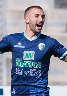 Palmas (qui con la maglia del Latte dolce)