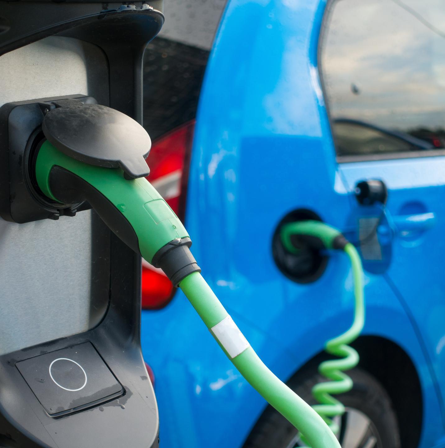 Ozieri verso impatto zero con la prima auto elettrica 