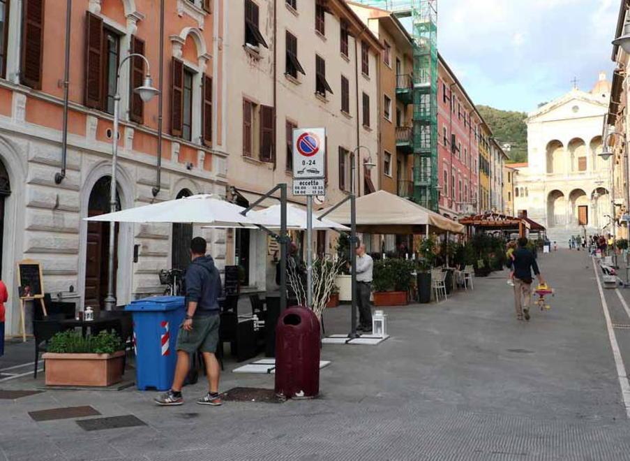 Meno tributi e nuovi eventi per rilanciare il commercio