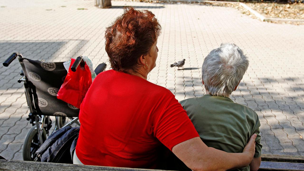 Il lavoro di badante è largamente diffuso nella comunità di migranti dell'est europeo