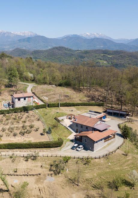 “Cinque girasoli” per il Castello della Mugazzena Agriturismo d’élite 