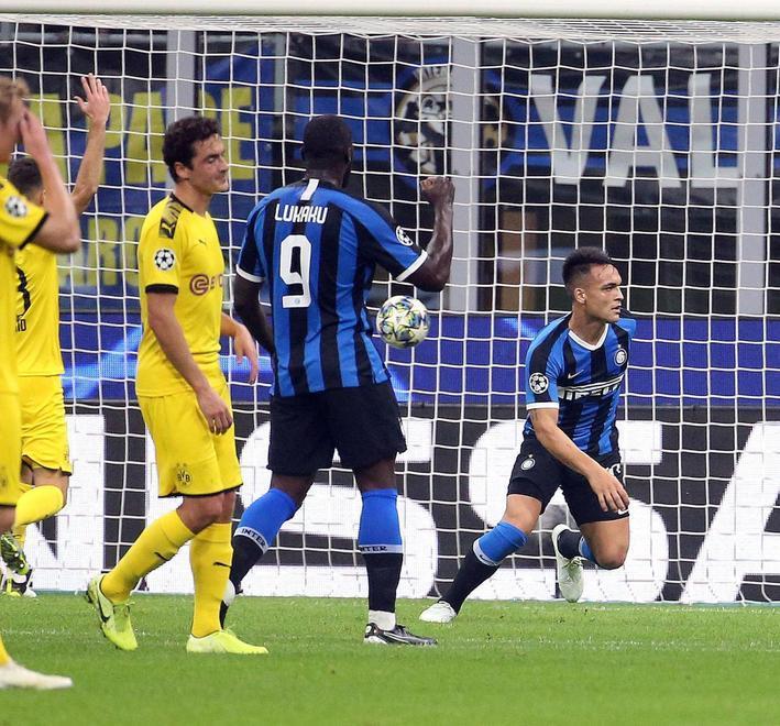 Finalmente un’Inter europea: Borussia ko Lautaro-Candreva è la coppia della gioia 