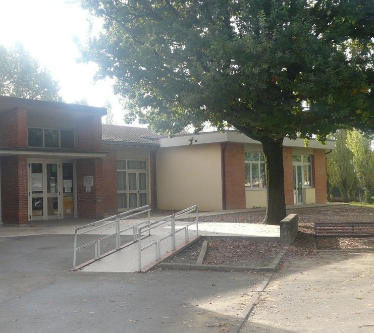 Pasti della mensa in aula I genitori: «Decisione presa senza confrontarsi» 
