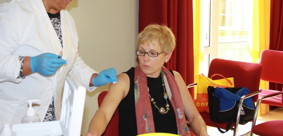 Contro l’influenza subito il vaccino per gli ospedalieri