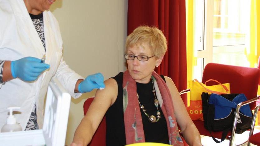Contro l’influenza subito il vaccino per gli ospedalieri