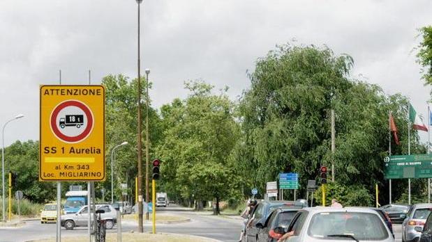 Niente sottopasso ma passaggi protetti per bici e pedoni