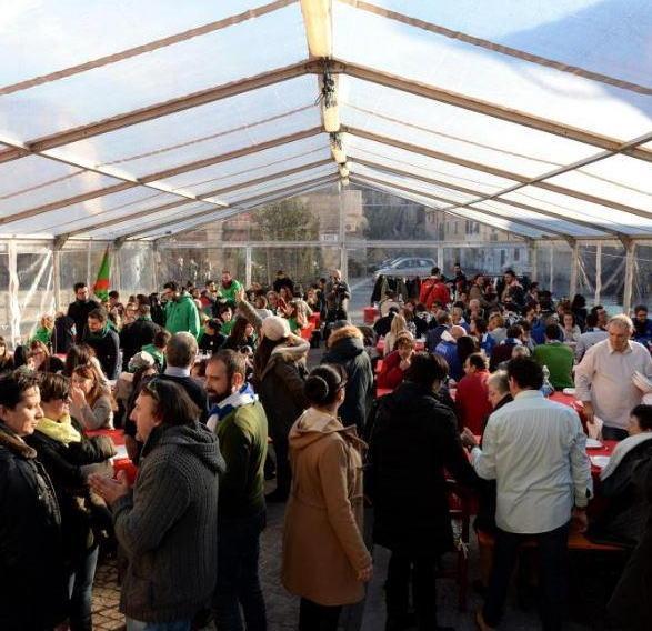 Palio, via al conto alla rovescia con il pranzo dei 100 giorni