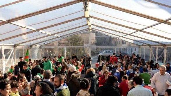 Palio, via al conto alla rovescia con il pranzo dei 100 giorni
