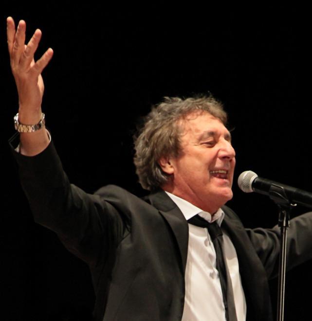 La stagione del teatro Montand “acquista” una serata in più 