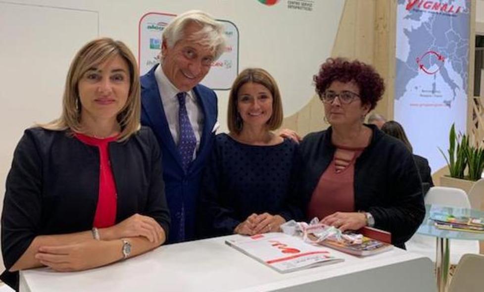 Bruni si appella ai politici per favorire le esportazioni