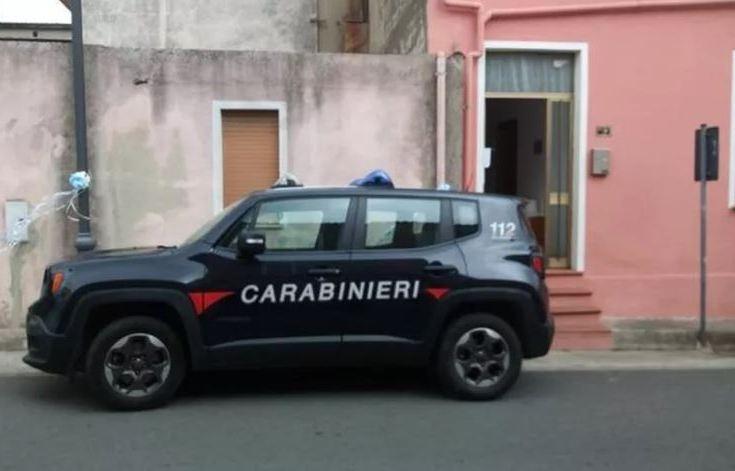 Accusato di maltrattamenti si suicida il marito violento 