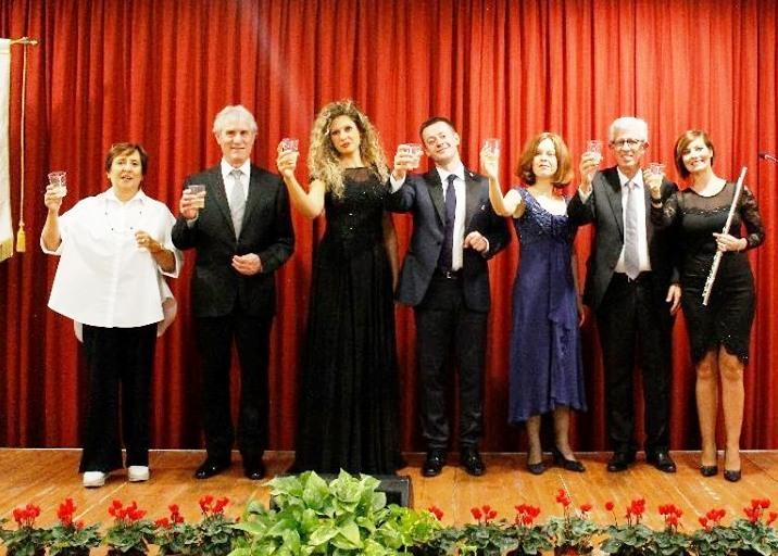 Cumbessias, dalla musica nuovi soldi 