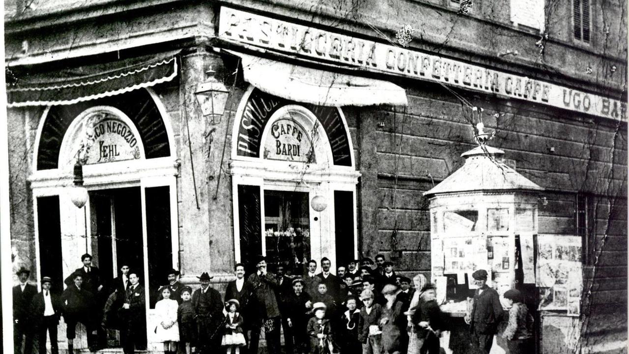 Foto tratta da "Il Caffè Bardi di Livorno (1909 - 1921) le arti all'incontro"