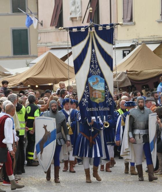 Il Comune premia vetrine e foto più belle