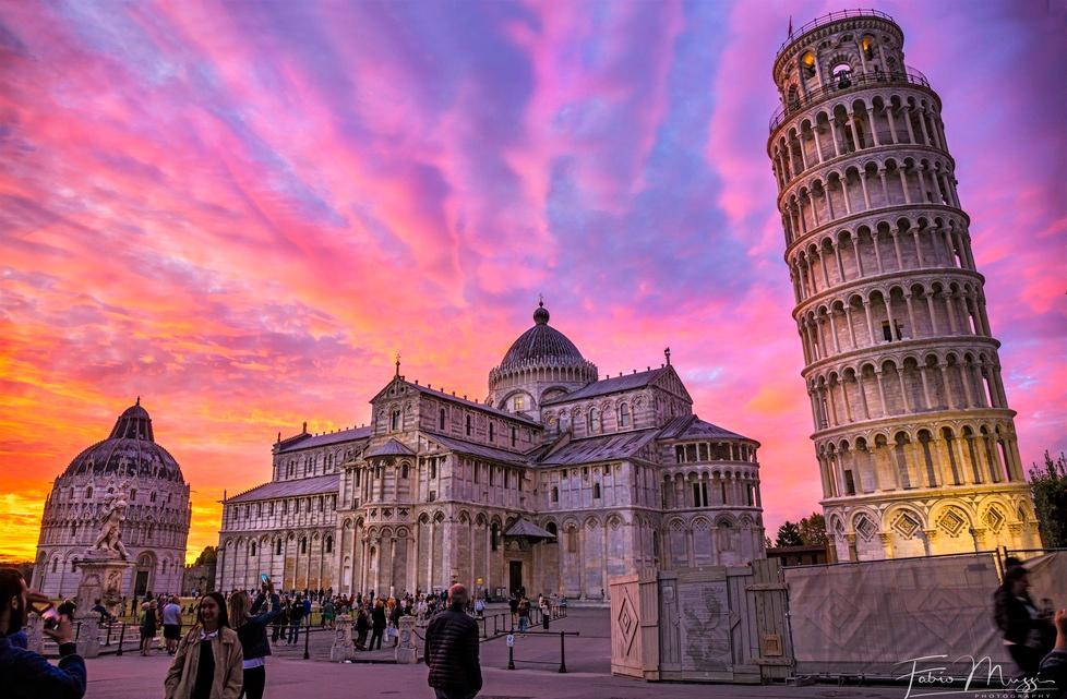 Pisa, il cielo e i miracoli nello scatto di Muzzi
