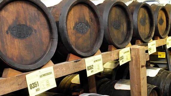 Balsamico di Modena: il ministero approva marchio di autenticità