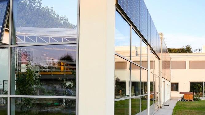 Nucleo: la casa nuova dell’ingegnere è senza allacciamenti di luce, acqua e gas