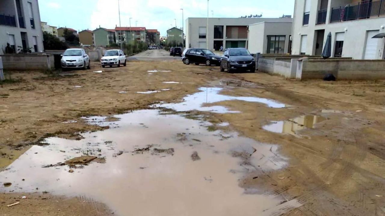 Le case di via Puglisi a mollo dopo l’acquazzone