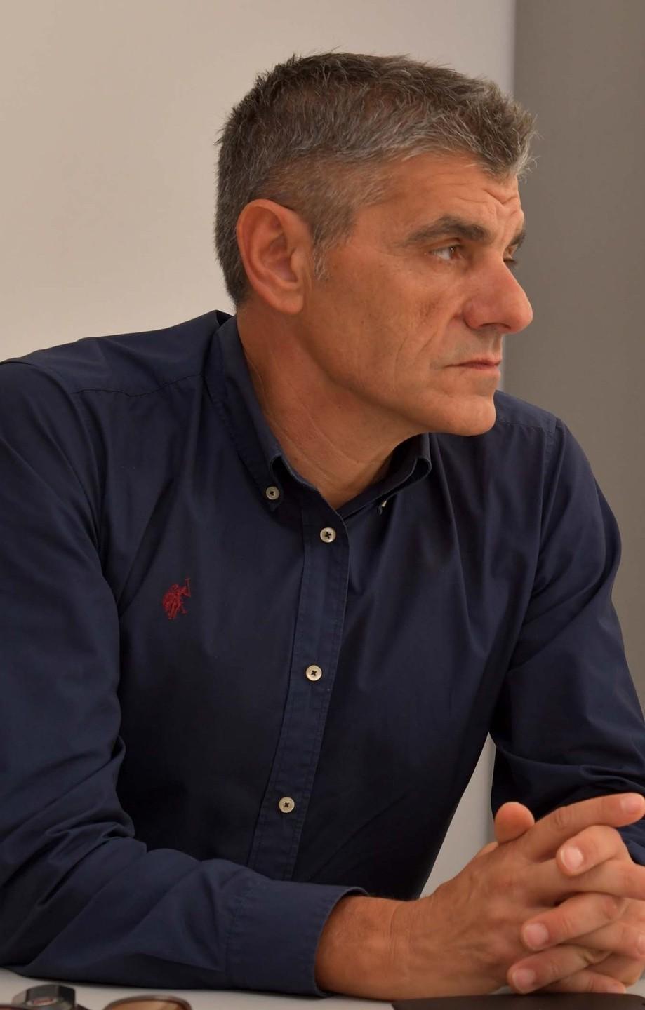 Olbia, arbusti nel letto del fiume: allarme per il rio San Nicola 