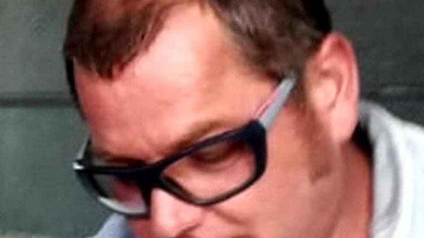 Si sente male giocando a carte con gli amici: addio ad Andrea "Wolly"